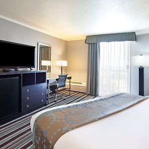 Standard Zimmer mit Kingsize-Bett